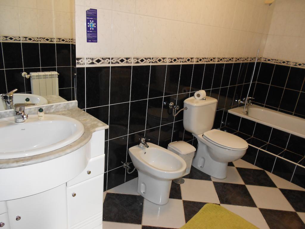 Vale De Azereiros Apartamentos Geres Rom bilde